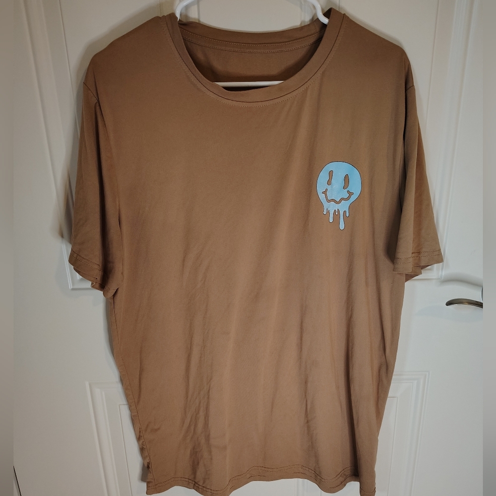 Brown Tee with Dripping Blue Smiley Graphic No Tag Fits Like Size Large